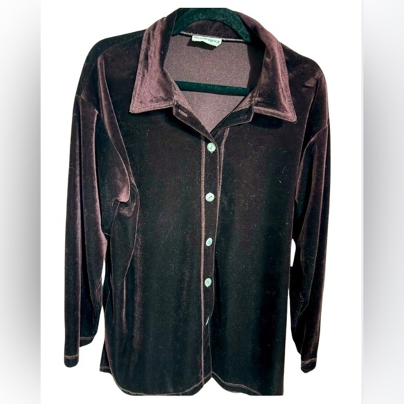 H. Willow Ridge Deep Burgundy Velvet Button Down - Picture 1 of 2